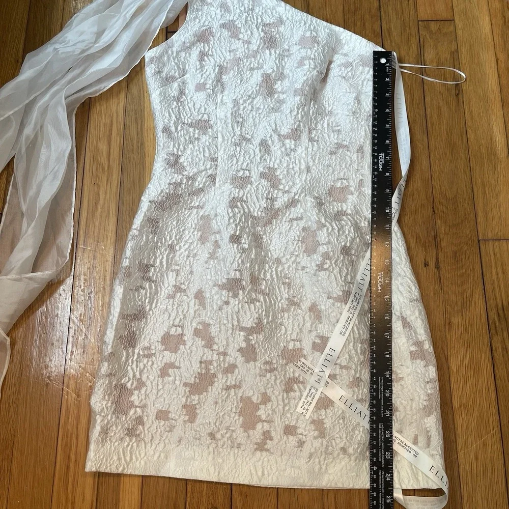 NWT Elliatt XXS Ivory April Cocktail Wedding Mini Dress One Shoulder Elegant NEW